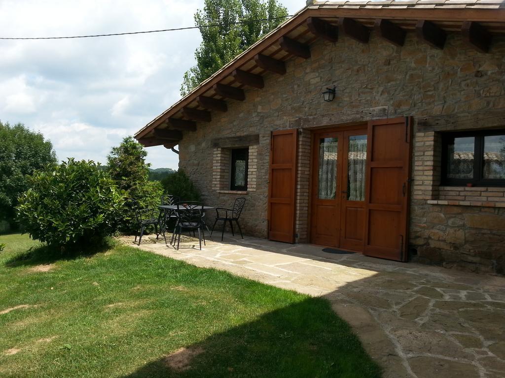 Country House El Permanyer Olost Exterior photo