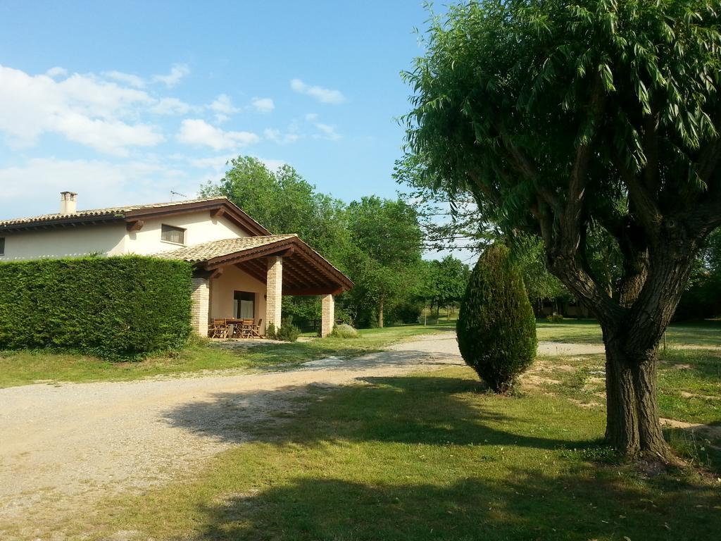 Country House El Permanyer Olost Exterior photo